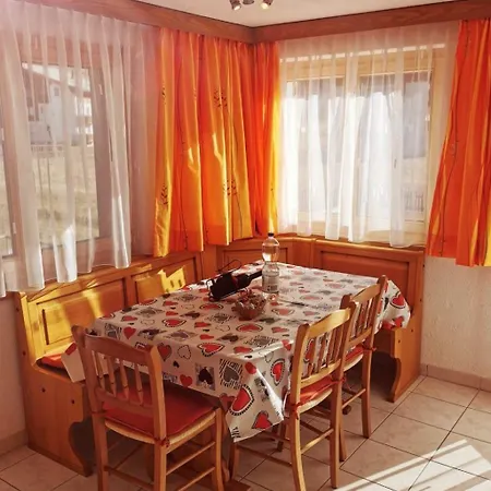 Appartamento Haus Falke Appartement-fewo 6-bettwohnung By Interhome Saas-Grund