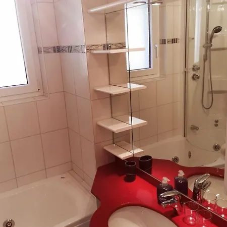 Haus Falke Appartement-fewo 6-bettwohnung By Interhome * Saas-Grund
